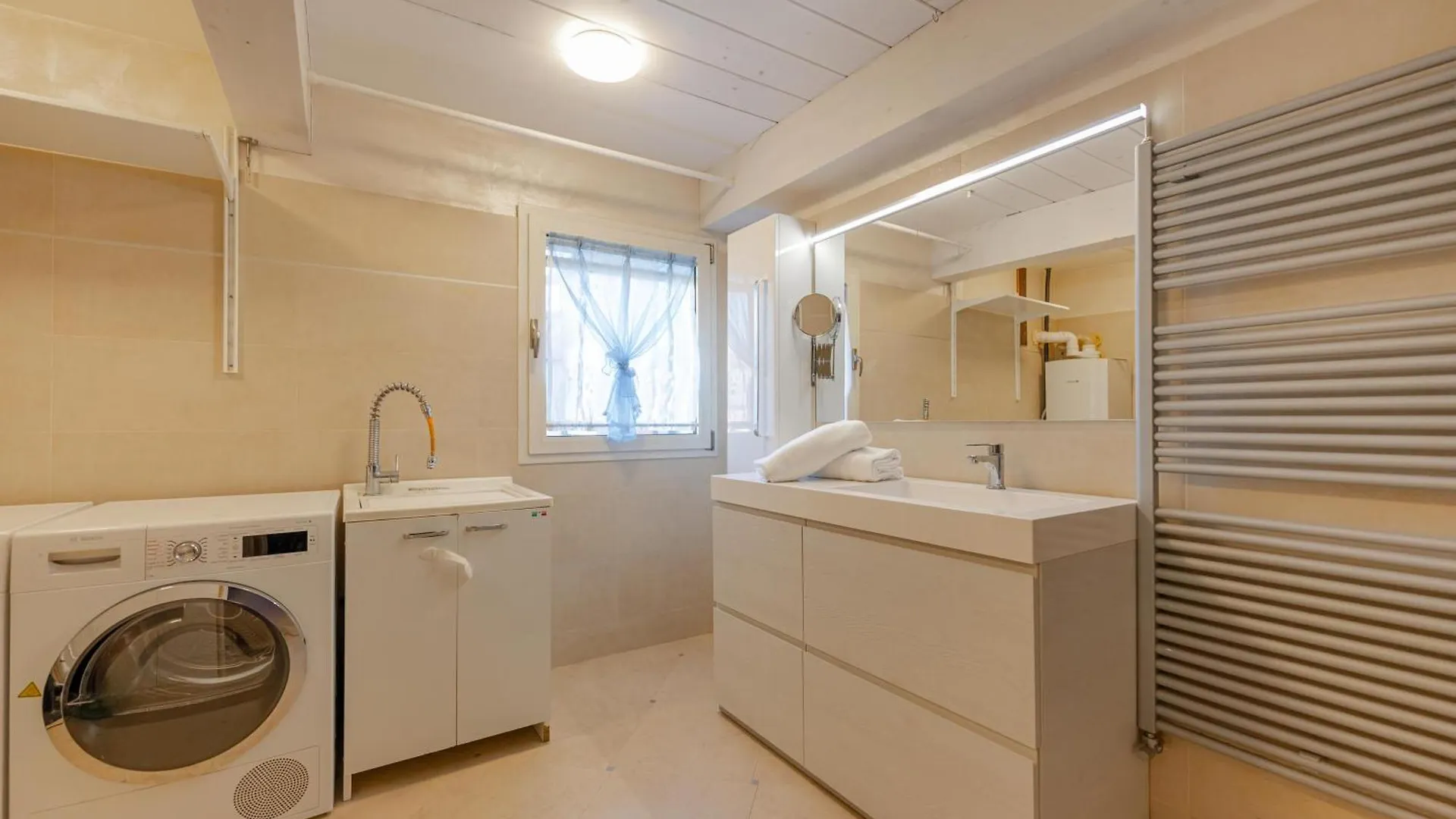 Apartmán Luxury Burano Penthouse With Lagoon View Terrace