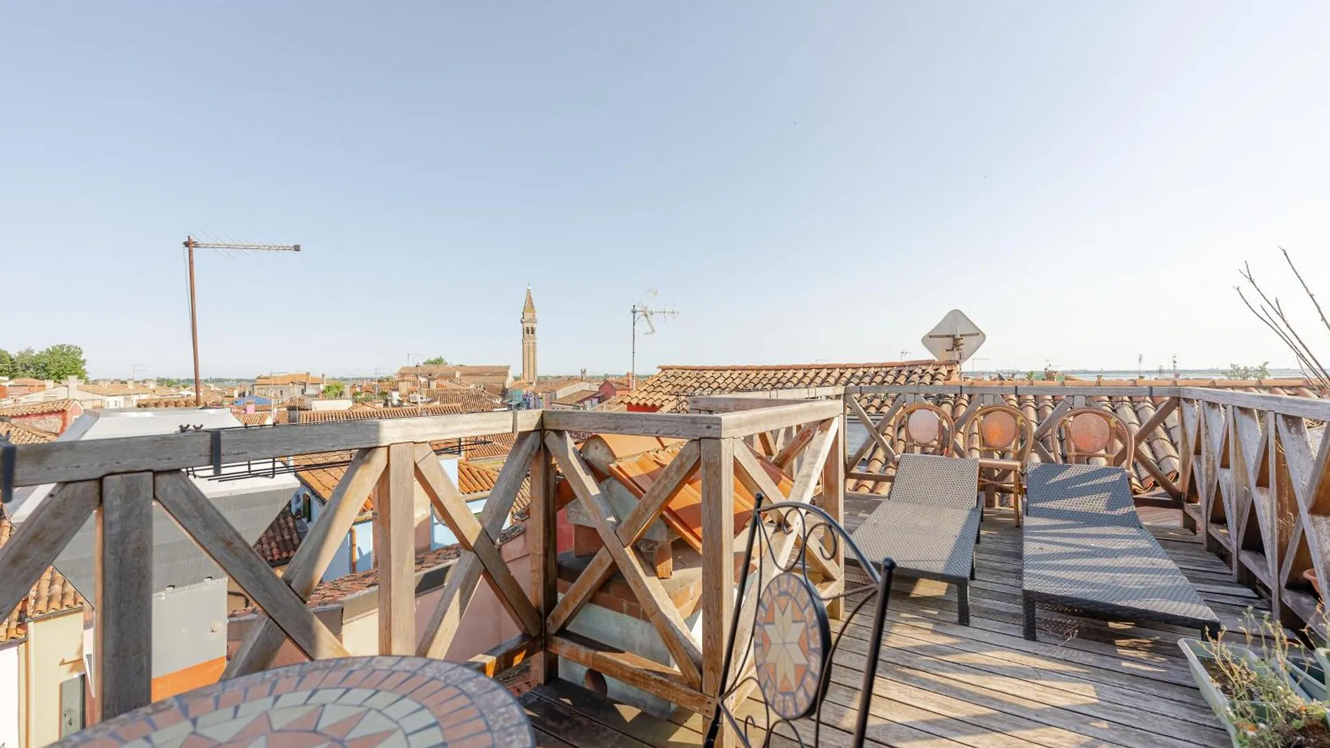 Luxury Burano Penthouse With Lagoon View Terrace Apartmán