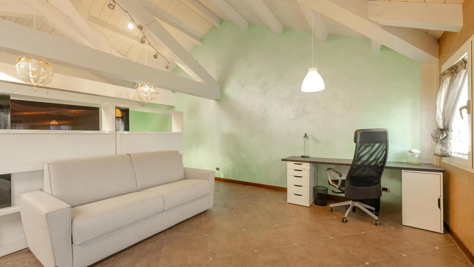 Apartment Luxury Burano Penthouse With Lagoon View Terrace